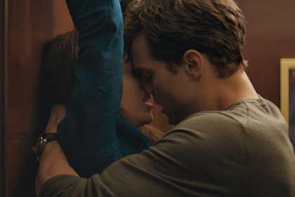 Dakota Johnson et Jamie Dornan dans 50 nuances de grey Dakota Johnson et Jamie Dornan dans 50 nuances de grey