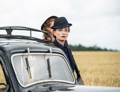 Kristin Scott Thomas dans Suite française Kristin Scott Thomas dans Suite française