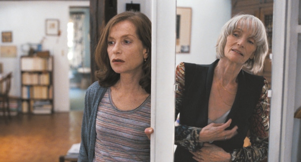 Isabelle Huppert et Edith Scob dans L'Avenir Isabelle Huppert et Edith Scob dans L'Avenir
