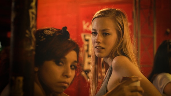Layla in the sky de Micah Magee Layla in the sky de Micah Magee