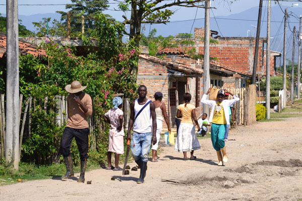 Colombie : regards féminins - 100% Doc - Cine-Woman Colombie : regards féminins - 100% Doc - Cine-Woman